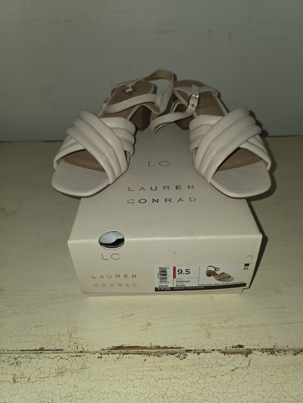 LC Lauren Conrad Pale Pink Quilted Strap Sandals
